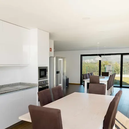 Casa Dos Mirtilos Draper T6 بيت للعطل